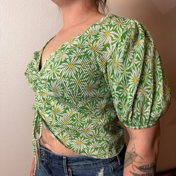 Zara Green Floral Crop Top Summer Top V-Neck Large Cinched Shirt - Picture 2 of 6